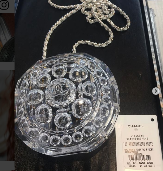 Những Hoa hậu chịu chơi của Vbiz: Mua hàng hiệu theo lố, đi du lịch sang chảnh ở khách sạn hàng chục triệu đồng/đêm-7