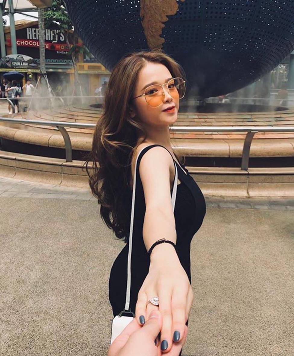 Hot girl Linh Ka phổng phao bất ngờ ở tuổi 16-13