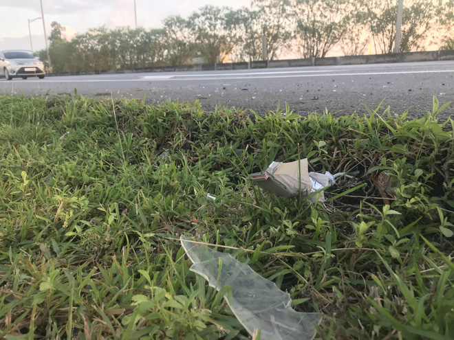 Hiện trường vụ tài xế Lexus biển tứ quý 8 bị xe tải đâm tử vong khi làm việc với CSGT-11