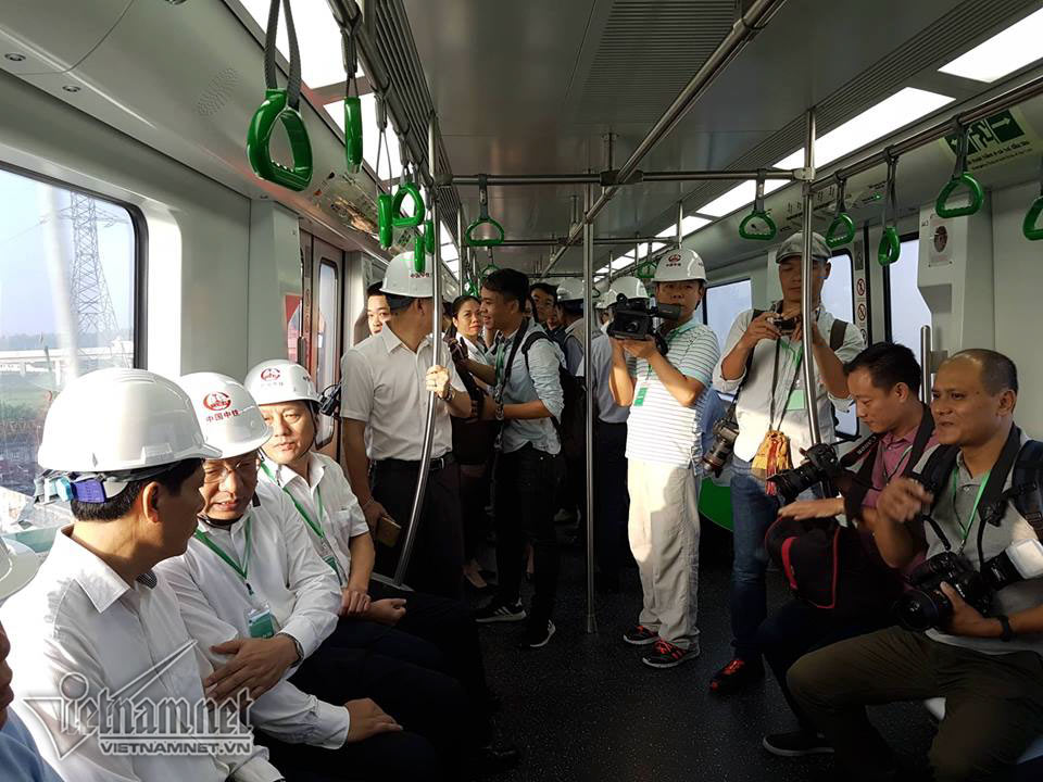 Một mình 1 đường, tàu từ Hà Đông đến Cát Linh hết 30 phút-9