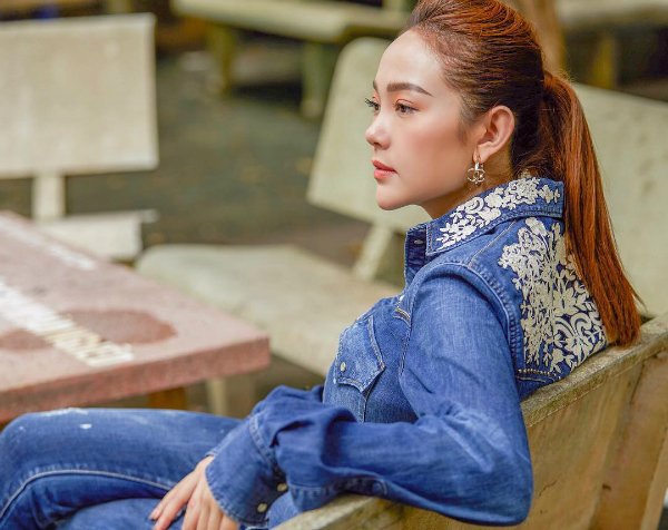 Mai Phương Thúy thừa nhận nhan sắc giống Trần Tiểu Vy-9