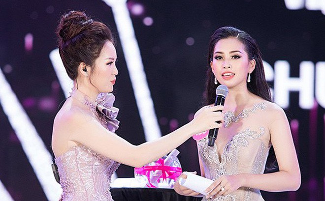 Không xin lỗi, không khóc lóc và điều hy hữu về Hoa hậu Trần Tiểu Vy-2