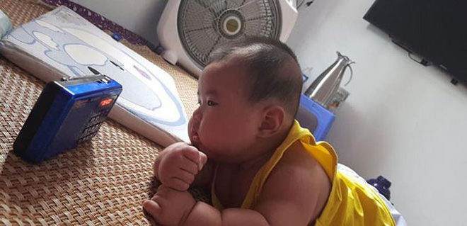 Diễn viên hài Chiến Thắng khoe ảnh con trai út với vợ thứ 3-9