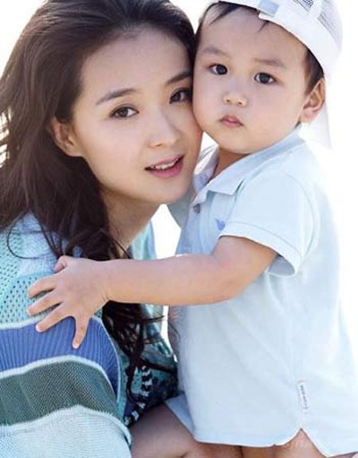 Phía sau cuộc sống như bà hoàng của Tịnh Nhi” Vương Diễm: Bị gia đình chồng đại gia xem thường, con trai ngỗ nghịch mắng trên sóng truyền hình-5