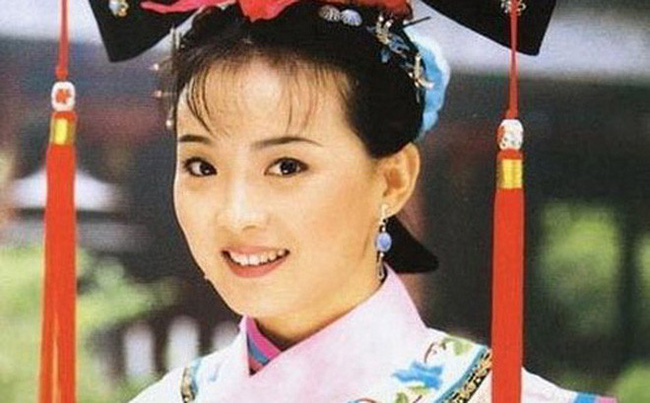 Phía sau cuộc sống như bà hoàng của Tịnh Nhi” Vương Diễm: Bị gia đình chồng đại gia xem thường, con trai ngỗ nghịch mắng trên sóng truyền hình-3