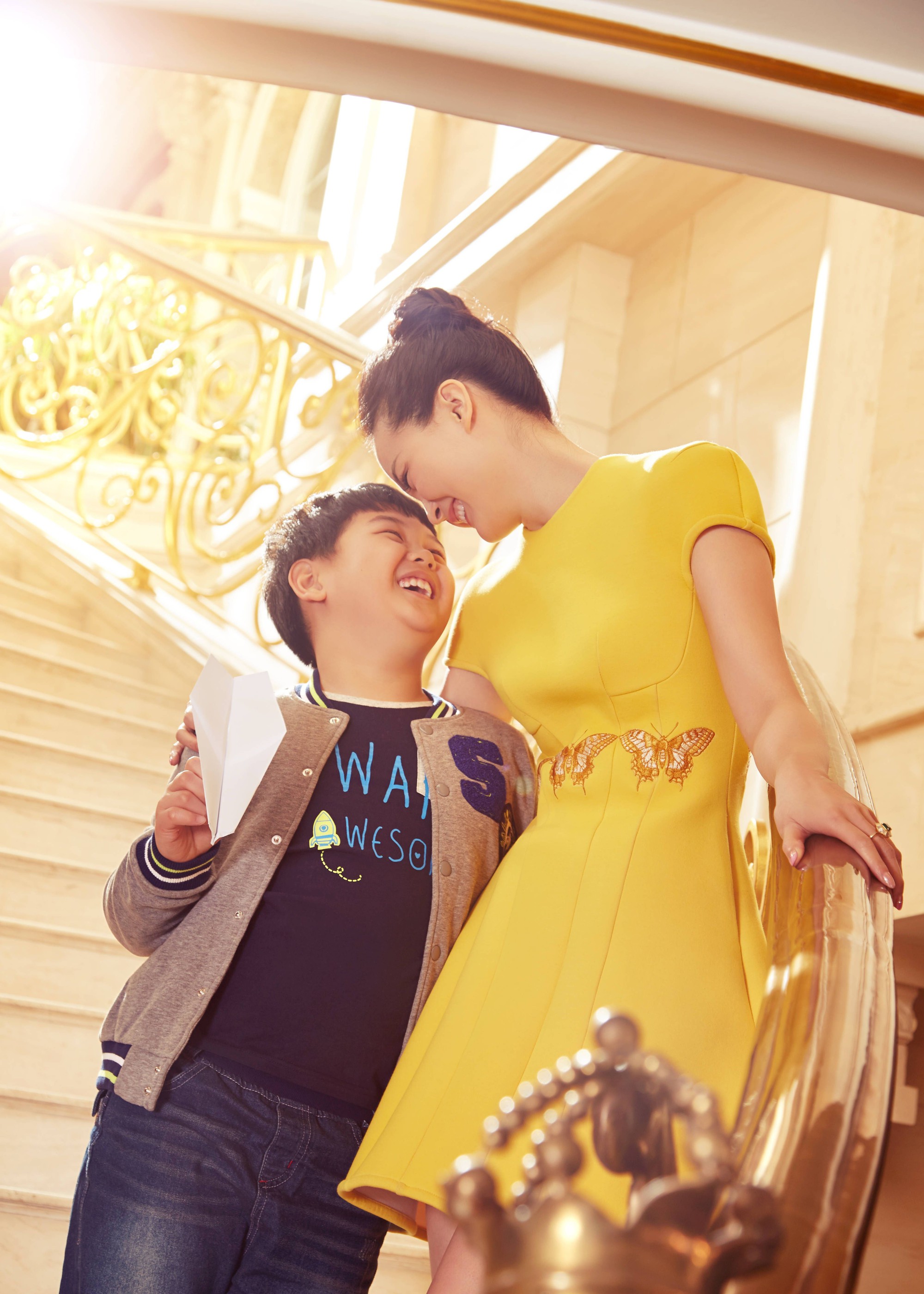 Phía sau cuộc sống như bà hoàng của Tịnh Nhi” Vương Diễm: Bị gia đình chồng đại gia xem thường, con trai ngỗ nghịch mắng trên sóng truyền hình-10