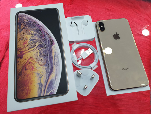 iPhone XS Max xách tay về Việt Nam trước thời điểm lên kệ, bán giá 79 triệu đồng-2