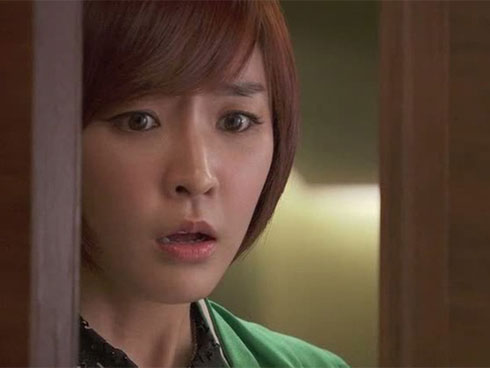 Chồng cai hẳn ngoại tình sau một lần chứng kiến vợ sề đứng trước gương-3