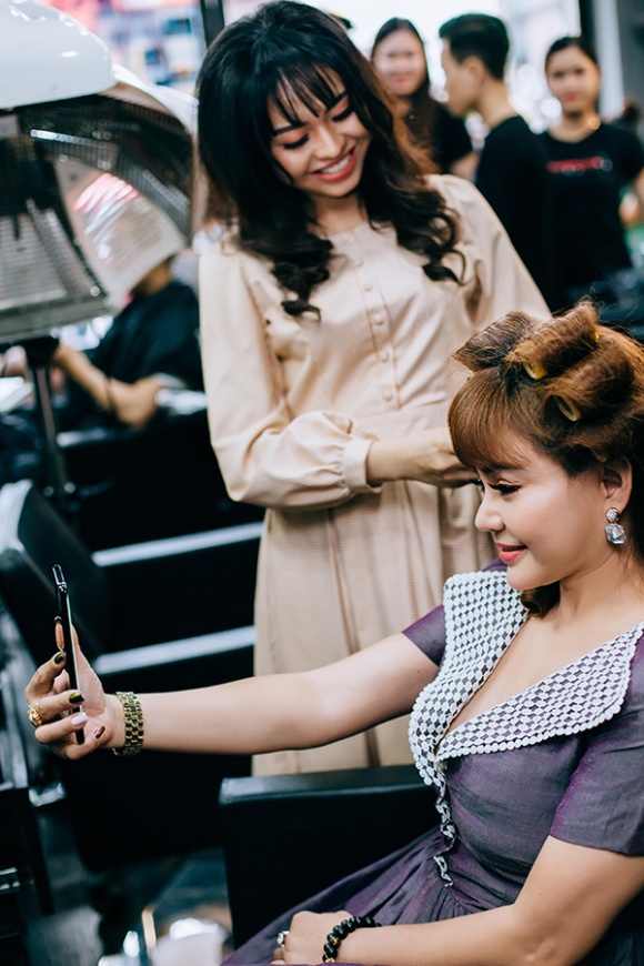 Mẹ con Lê Giang - Lê Lộc chân chất đôn hậu trong những khoảnh khắc đời thường-2