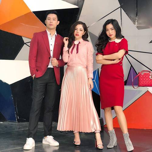 MC nóng bỏng bậc nhất VTV tiết lộ từng bị cắt sóng vì diện váy ngắn-2