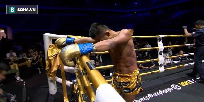 Độc cô cầu bại” Việt Nam trút liên hoàn đòn khiến võ sĩ Trung Quốc tím đen mạng sườn-3