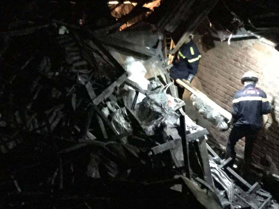 Xác minh danh tính 2 xác chết ở khu nhà trọ bị cháy của ông Hiệp khùng”-2