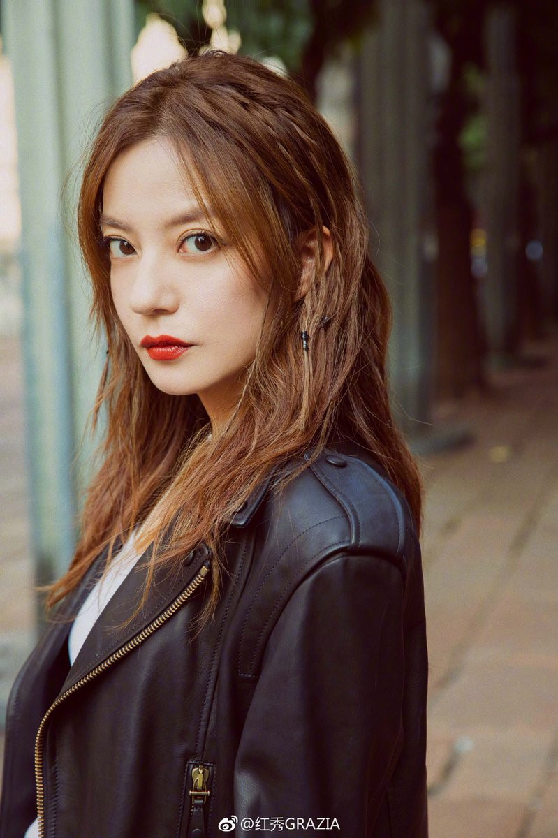 Triệu Vy ở tuổi 42 trẻ đẹp hơn sau khi giảm 15 kg-3