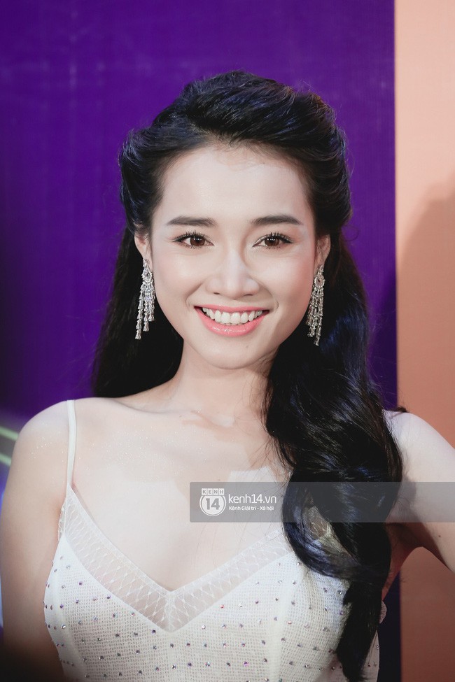 Đám cưới sắp cận kề rồi, Nhã Phương hãy cứ make up tự nhiên ngọt ngào chứ đừng son phấn quá đà như 3 lần này nhé-2