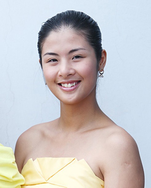Hoa hậu Việt Nam ngày mới đăng quang: Người bị ném đá về nhan sắc, kẻ được cả truyền thông quốc tế tán dương-8