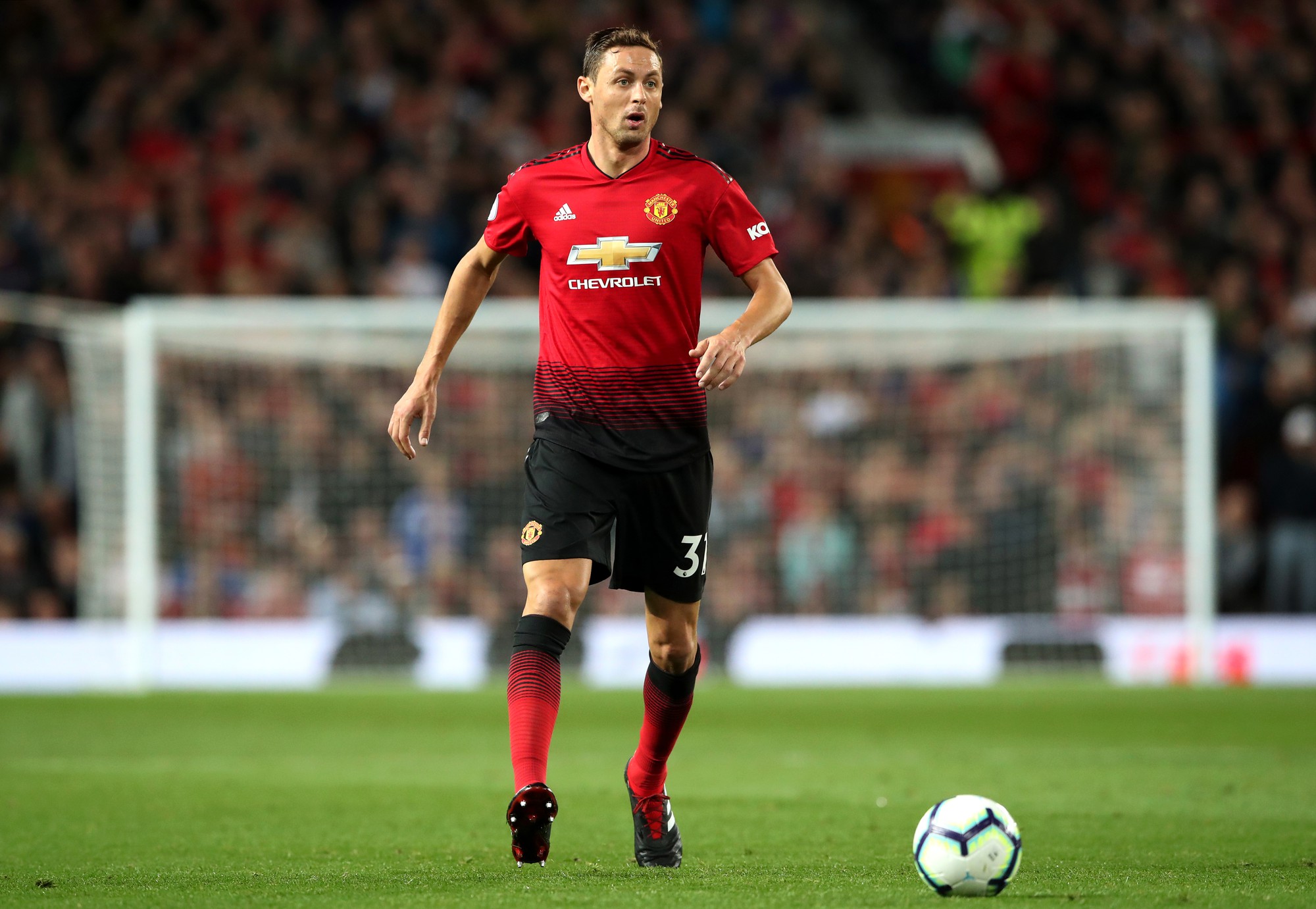 Hành động giàu lòng nhân ái của sao Man Utd với quê nhà-2