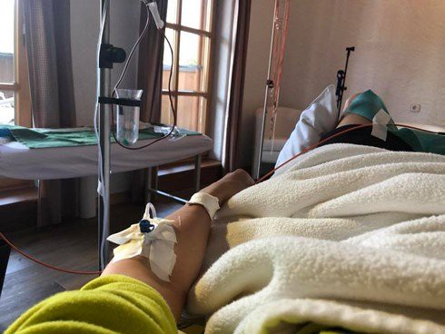 Phía sau cuộc sống xa hoa, giàu có của Mr Đàm là những điều gì?-2