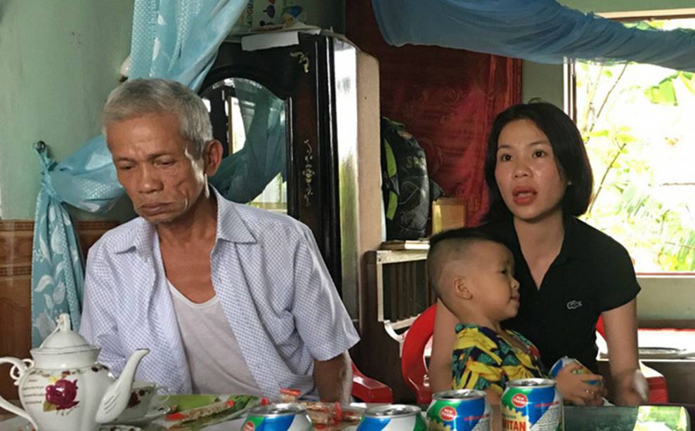 Cả gia đình sống không bằng chết vì 19 năm bị đồn nuôi ma thuốc độc-1