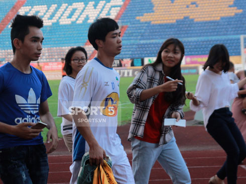 5 thủ môn Việt được ví như cực phẩm: Đẹp trai, cao không kém mẫu ảnh-11