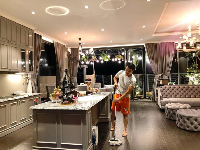 Bên trong những căn biệt thự triệu đô của sao Vbiz: Người dát vàng như cung điện, người tỷ mỉ bày trí từng món đồ kỳ công bắt mắt!-31