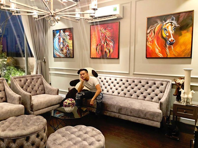 Bên trong những căn biệt thự triệu đô của sao Vbiz: Người dát vàng như cung điện, người tỷ mỉ bày trí từng món đồ kỳ công bắt mắt!-28