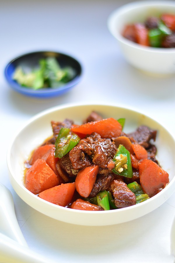 Bữa cơm ngày thu thêm ngon với bò rim mặn đậm đà mềm thơm-1