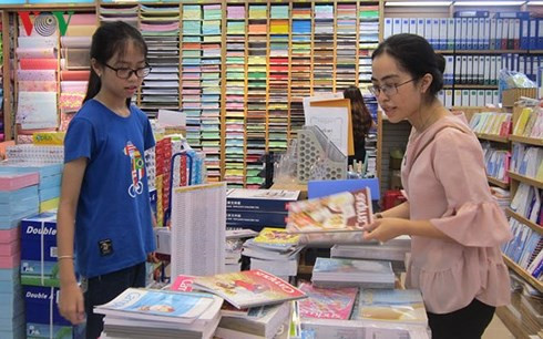 Giải bài toán làm sách giáo khoa mỗi năm lỗ 40 tỷ đồng thế nào?-2