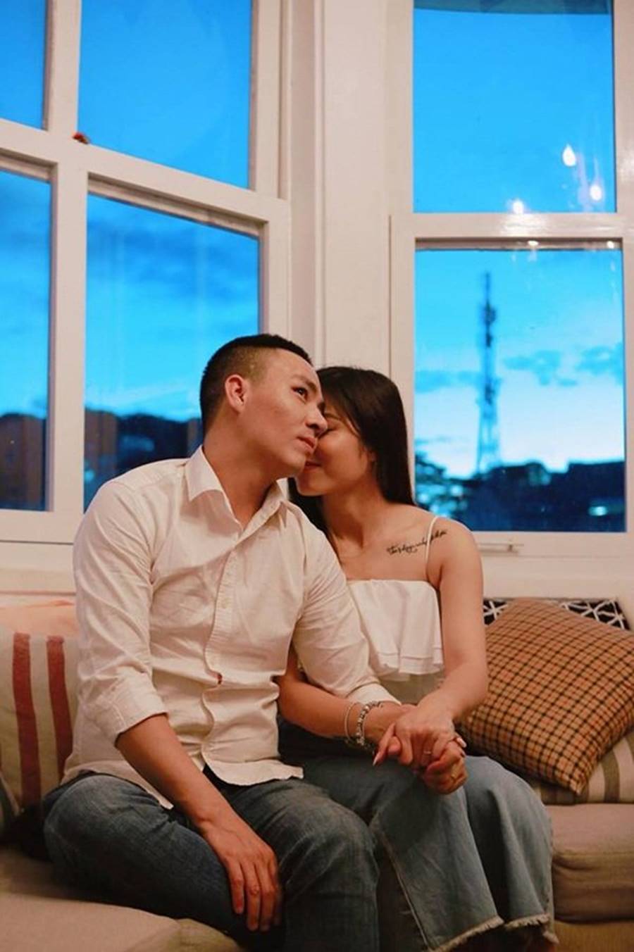 MC Hoàng Linh tình tứ bên chồng tại Đà Lạt-5