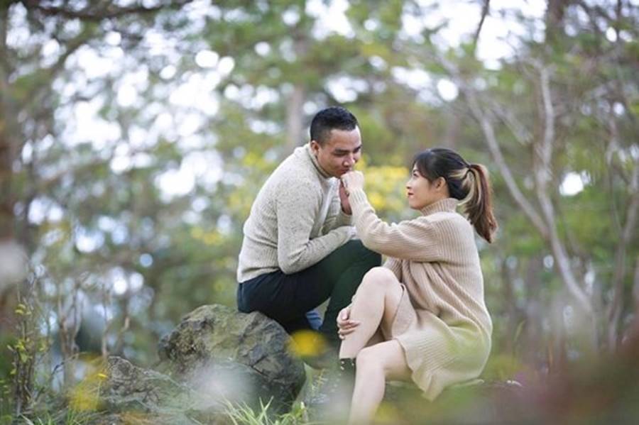 MC Hoàng Linh tình tứ bên chồng tại Đà Lạt-7