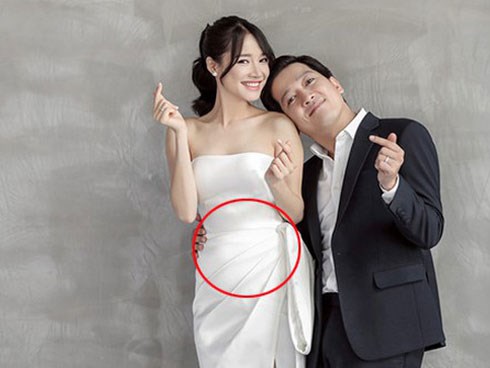 Lộ các bằng chứng Nhã Phương đã có bầu trước ngày cưới