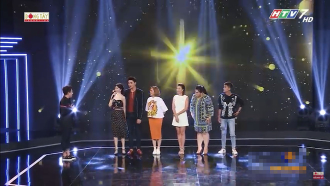 Hari Won lén nắm tay người mẫu to cao, Trấn Thành nổi ghen-1