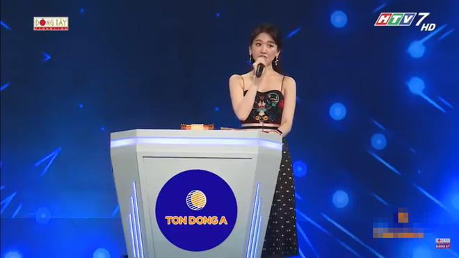 Hari Won lén nắm tay người mẫu to cao, Trấn Thành nổi ghen-6