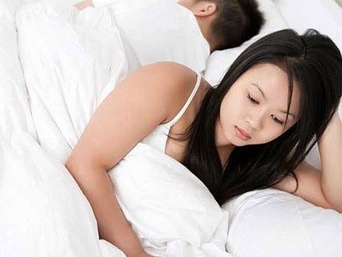 Hùng hục cả tiếng vẫn 