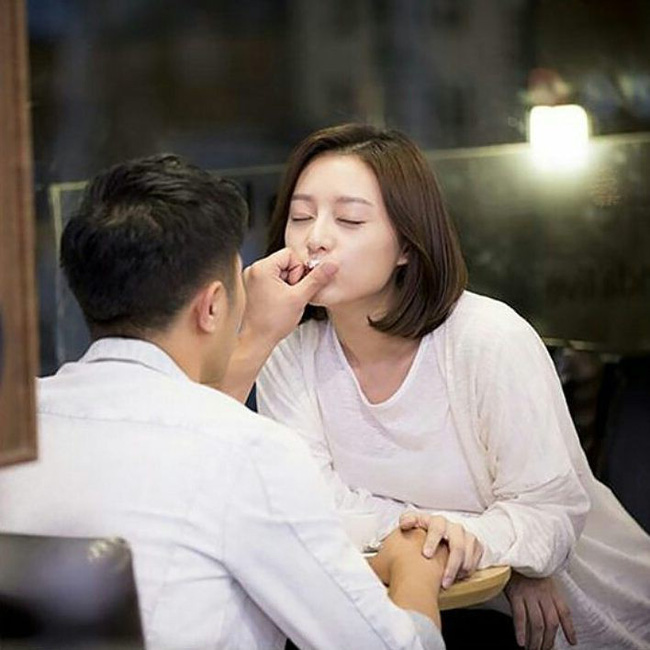 Nhận điện thoại từ người lạ vào đúng ngày ăn hỏi, cô gái vội vàng chạy trốn khi biết sự thật về chồng sắp cưới-1