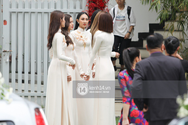 Lan Khuê và John Tuấn Nguyễn rạng rỡ mặc áo dài trong lễ ăn hỏi sáng nay-2