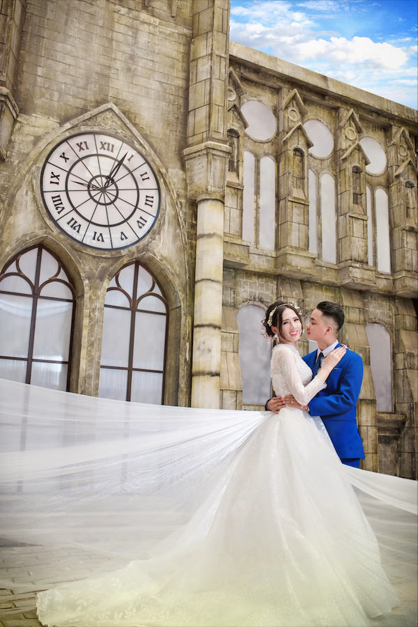 Ảnh cưới cặp đôi cô dâu là nam, chú rể là nữ: Khó nhận ra chưa phẫu thuật chuyển giới-4