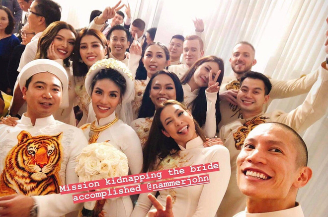 Lan Khuê và John Tuấn Nguyễn rạng rỡ mặc áo dài trong lễ ăn hỏi sáng nay-8