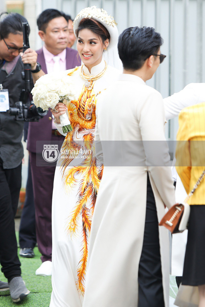 Lan Khuê và John Tuấn Nguyễn rạng rỡ mặc áo dài trong lễ ăn hỏi sáng nay-6