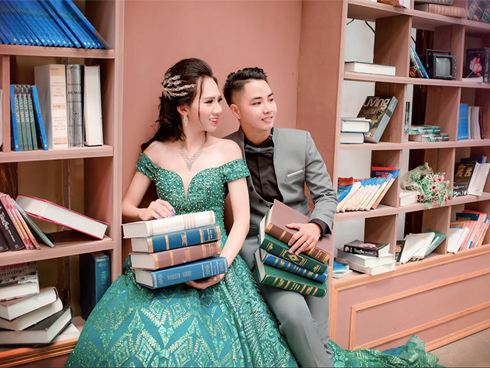 Tự sự của gia đình hoa khôi chuyển giới: Cuộc sống ngắn ngủi nên chúng tôi chọn hạnh phúc thay vì nghe xì xào thế gian-19