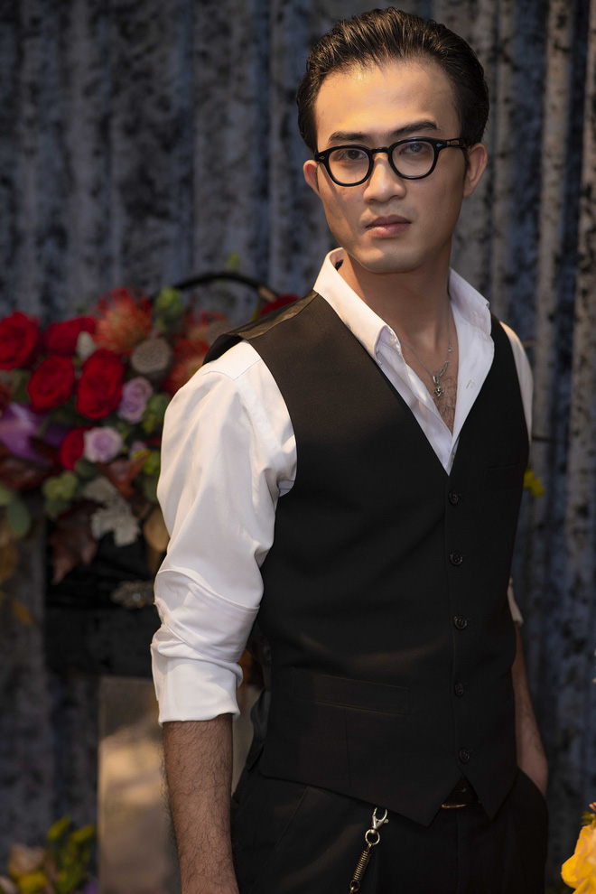 Cuộc đời nhiều thứ khác người và rất dị của Doãn Quốc Đam-1