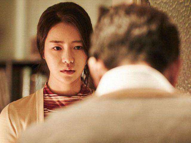 Cảm động với kẻ thứ 3 si tình nên đá bạn trai, ai ngờ nhận cái cái đắng-2