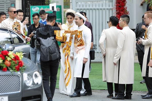 Nhan sắc Lan Khuê trong đám hỏi sáng nay: Đẹp như... bình thường!-8