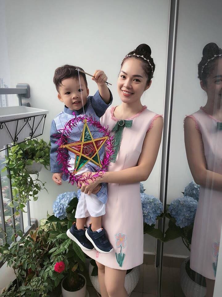 Dàn nhóc tỳ nhà sao Việt hào hứng đón Tết Trung thu 2018-16