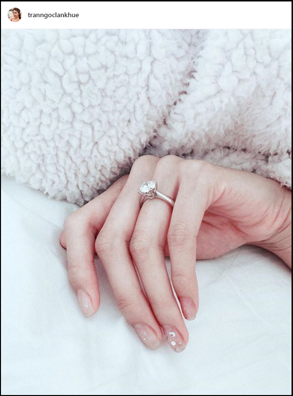 Nhẫn kim cương Trường Giang tặng Nhã Phương lớn nhưng vẫn chưa phải giá trị nhất showbiz Việt-9