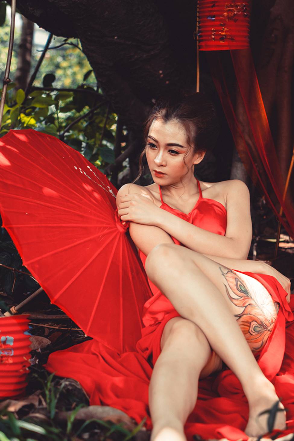 Mỹ nhân đầu trọc của Vietnam Idol bất ngờ tái xuất đầy mê hoặc sau 3 năm mất tích-19