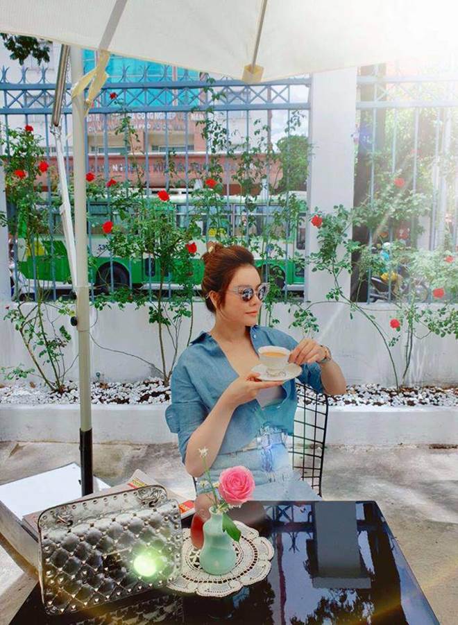 Ngoài đời chăm chỉ diện áo sơ mi, Lý Nhã Kỳ ăn gian tuổi cực khéo!-6