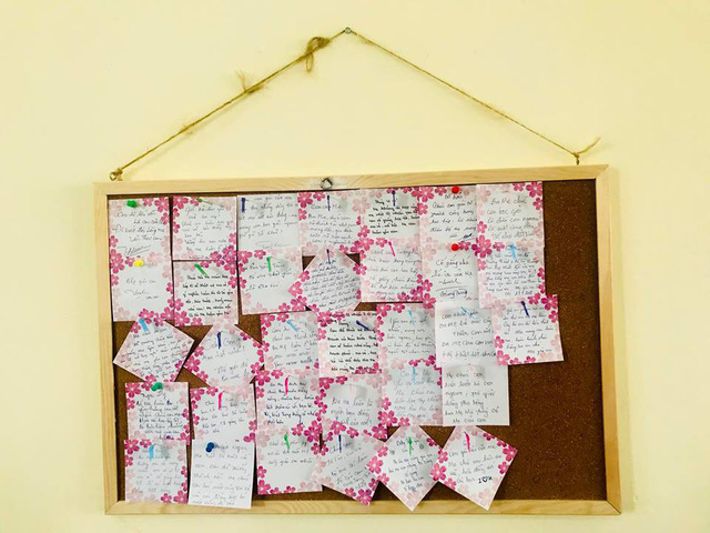 Cô giáo 9X ra đề văn khiến học trò bật khóc-4