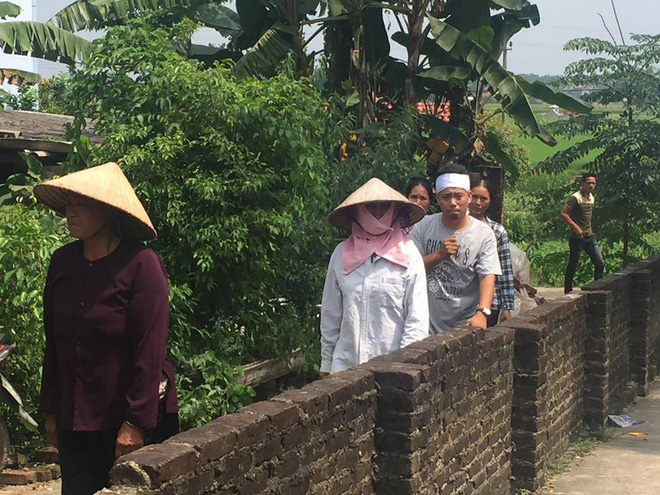 Hành trình thoát chết của mẹ và con gái trong vụ thảm án ở Thái Nguyên: Trong cơn hoảng loạn, 2 mẹ con đã chui vào bụi chuối trước nhà-9