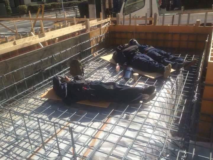 Chùm ảnh: Cư dân mạng Việt tại Nhật chia sẻ những giấc ngủ vội vàng giữa ca làm việc-8