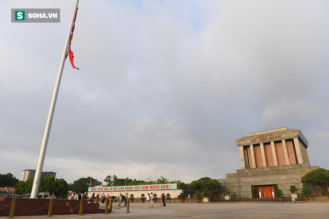 Khắp nơi treo cờ rủ Quốc tang Chủ tịch nước Trần Đại Quang-2